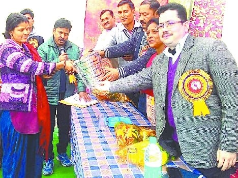 Stockman awarded in Kapkot